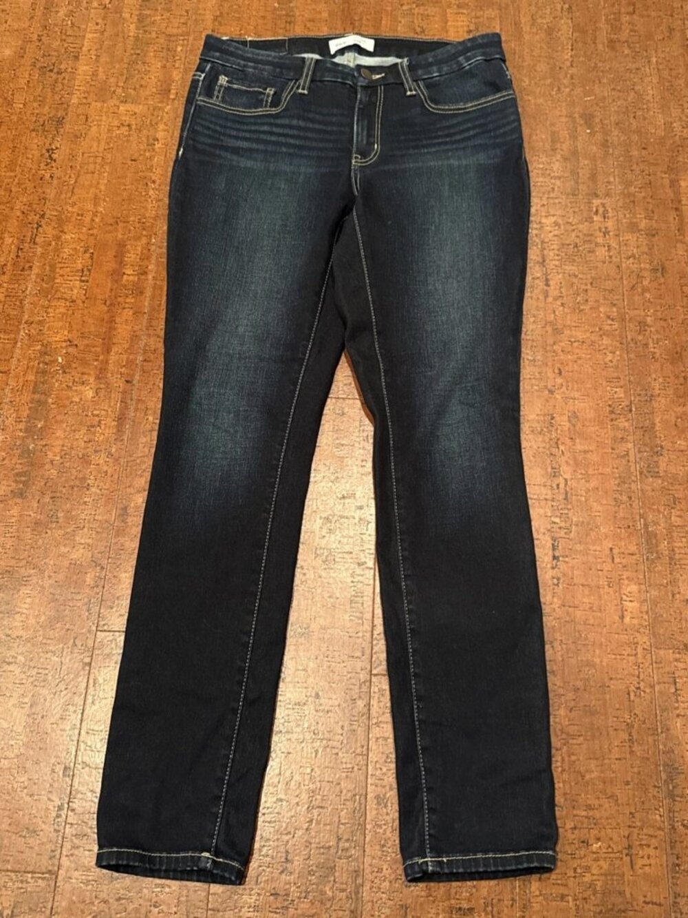 BKE Buckle 28X30 Payton Universal Fit Mid-Rise Skinny Jeans